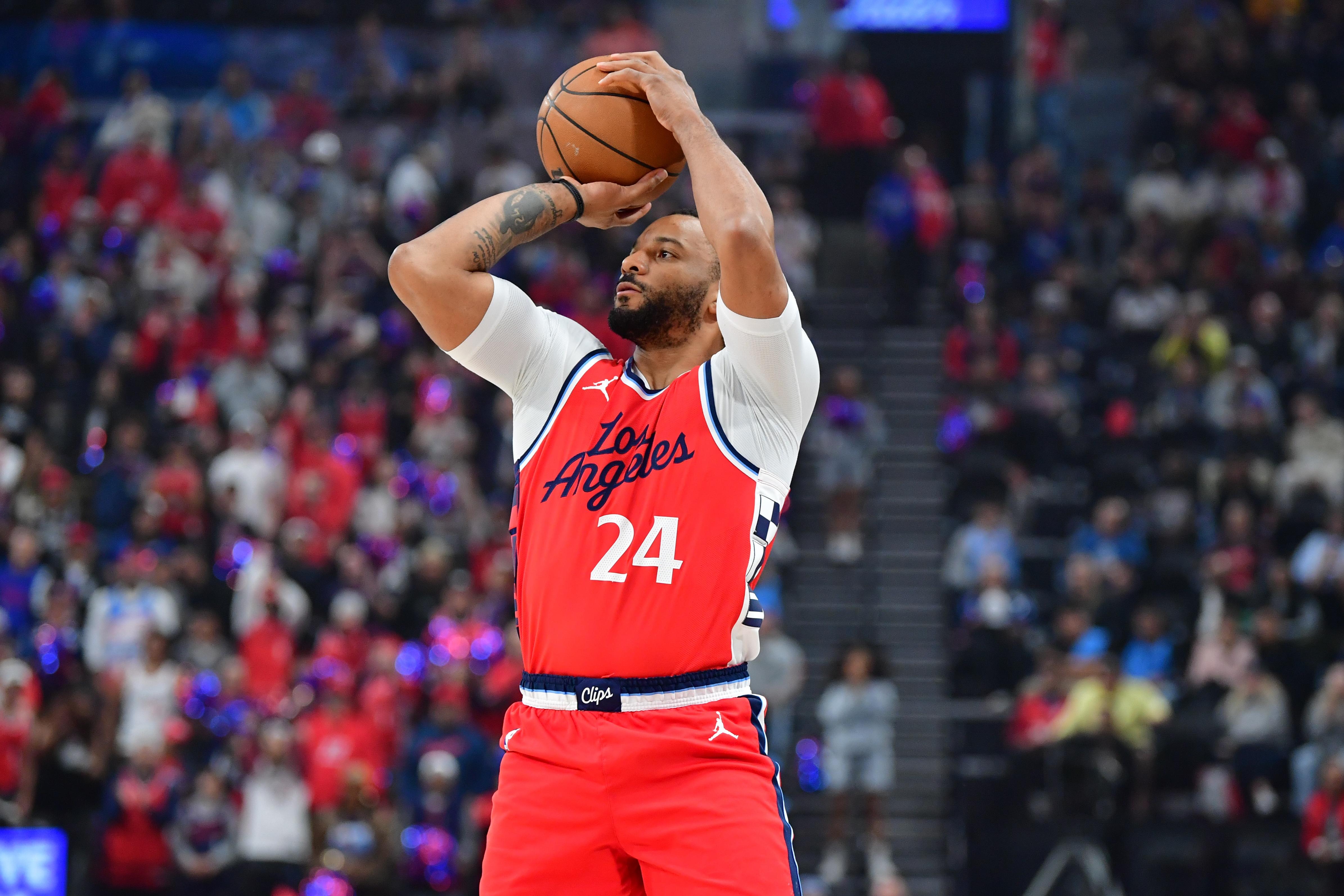 风云突变!丹佛掘金清晨远射贴柱;足总杯版图或变;震撼外界;团队化学反应显著